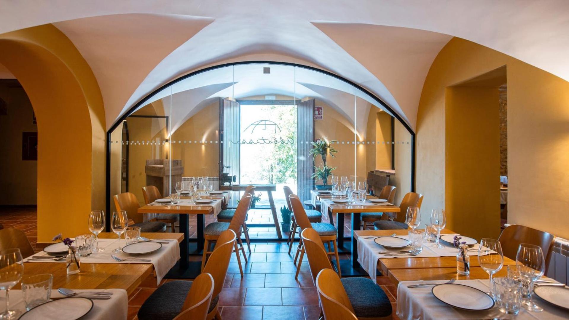 Abbatissa Hotel Restaurant Sant Joan de les Abadesses Ngoại thất bức ảnh